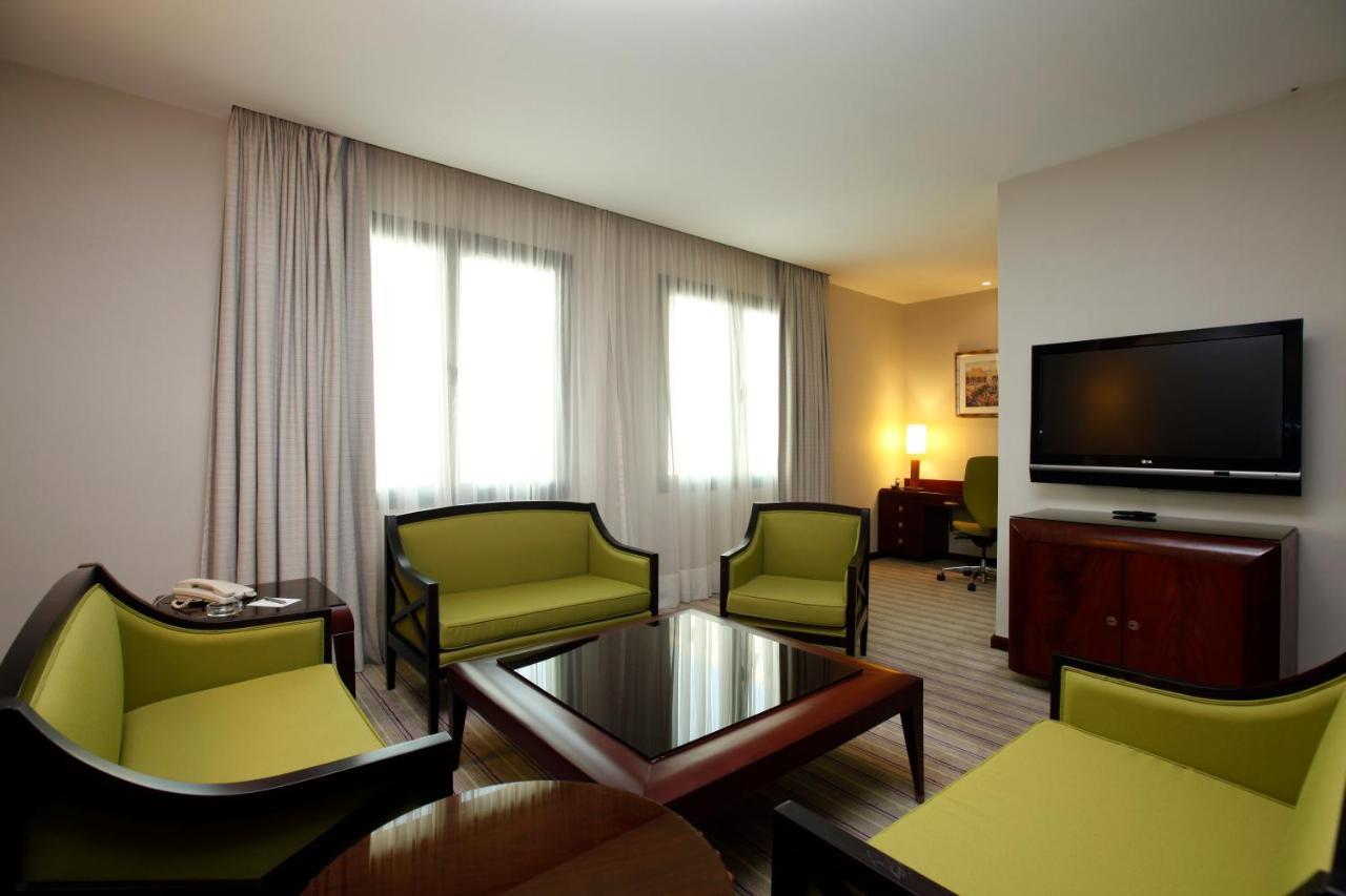 Holiday Inn Olaya By Ihg Riyad Extérieur photo