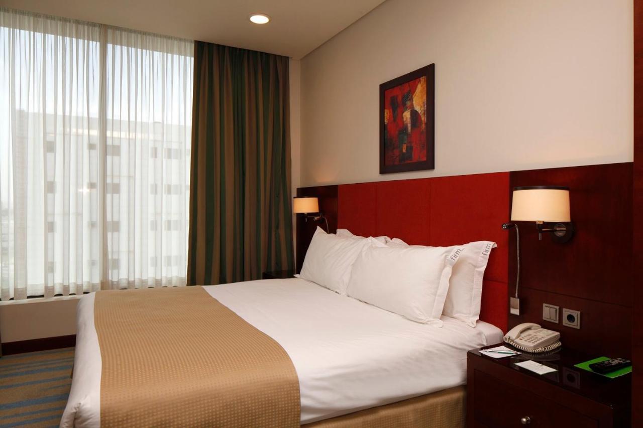 Holiday Inn Olaya By Ihg Riyad Extérieur photo