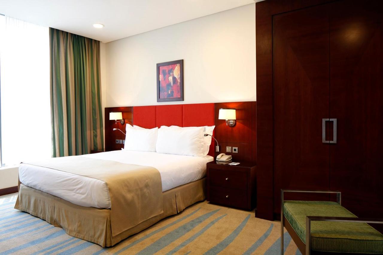 Holiday Inn Olaya By Ihg Riyad Extérieur photo