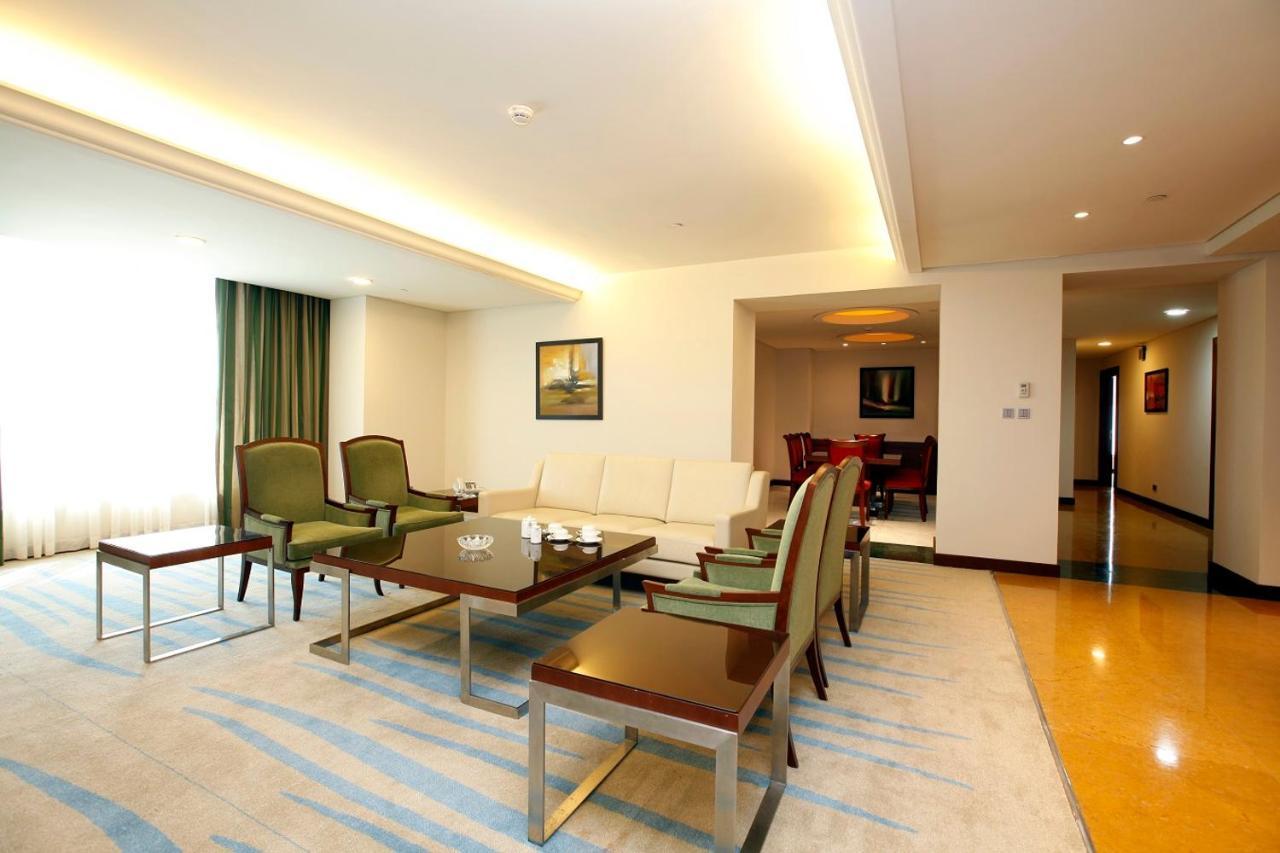 Holiday Inn Olaya By Ihg Riyad Extérieur photo