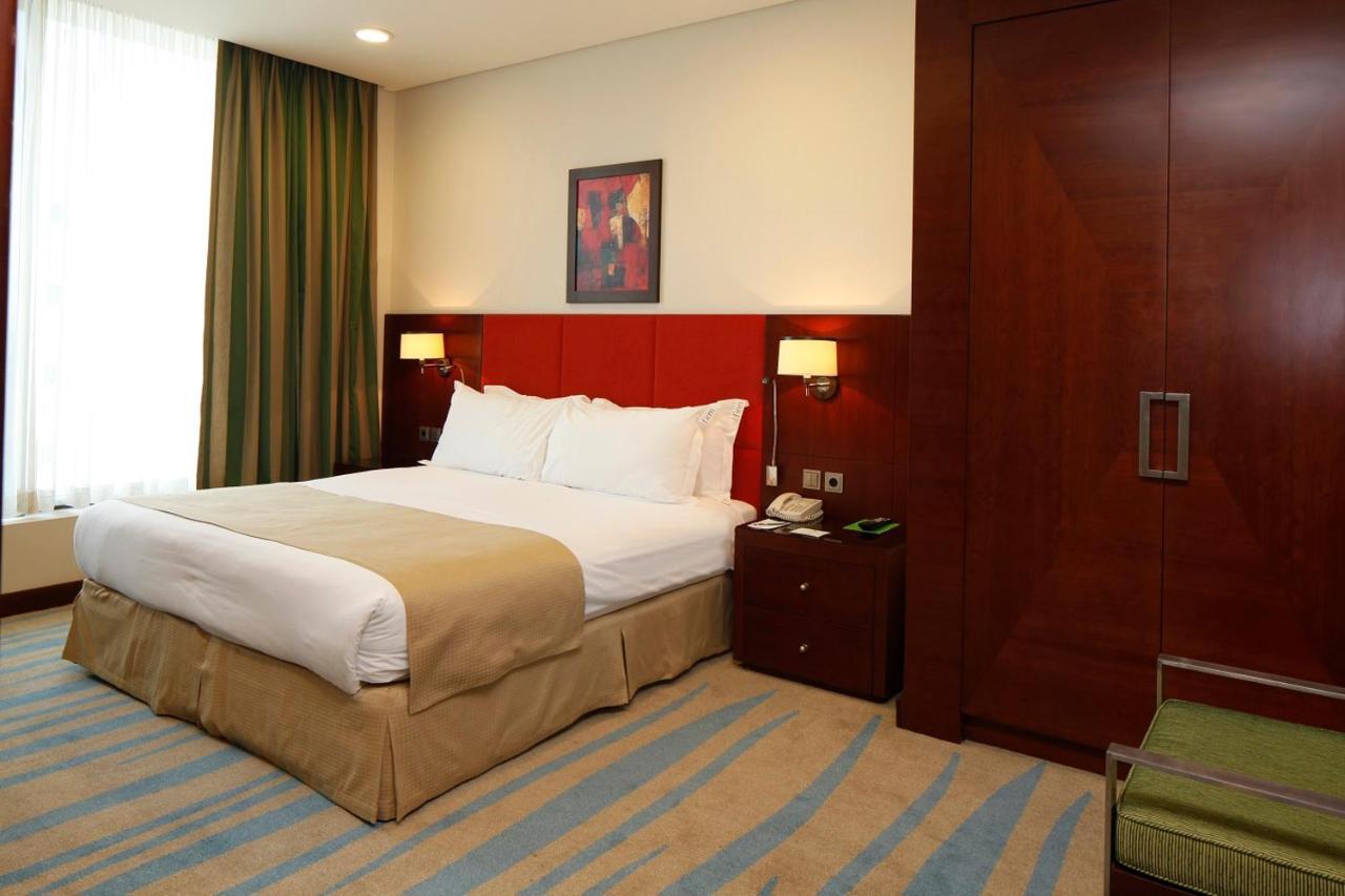 Holiday Inn Olaya By Ihg Riyad Extérieur photo
