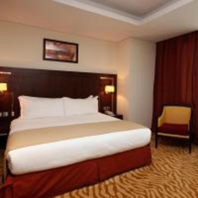 Holiday Inn Olaya By Ihg Riyad Extérieur photo